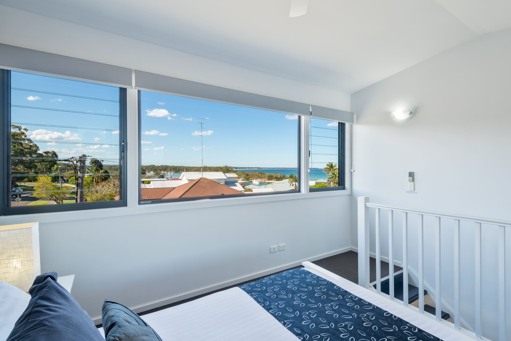 Nautilus Jervis Bay: queen bedroom ocean views in Orion apartment accommodation in Huskisson 